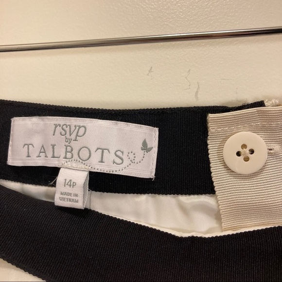 TALBOTS Sz 14P Embroidered Butterfly Pleated Knee Length Lined Zipper Skirt - Picture 3 of 6